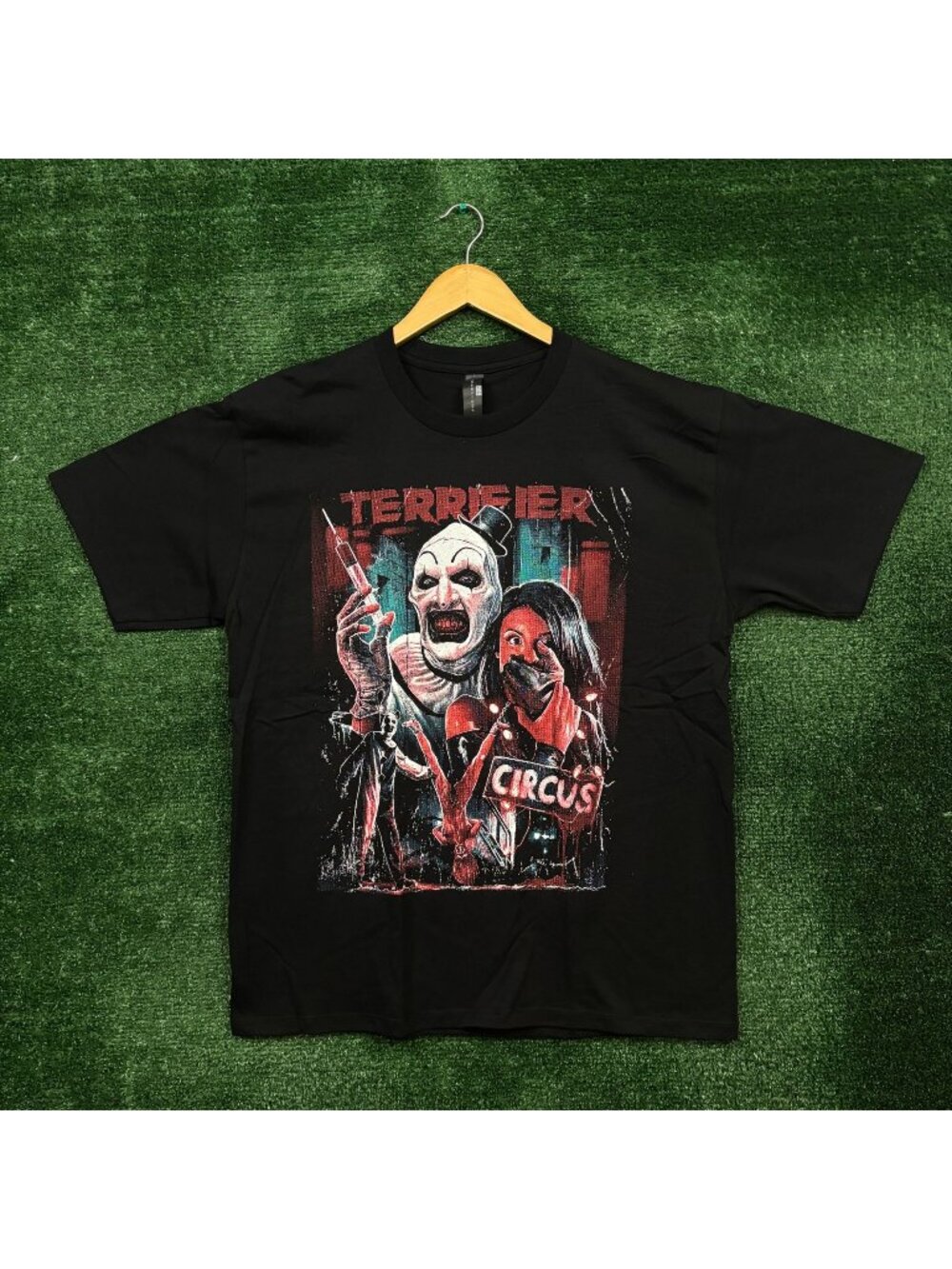 Terrifier Circus Movie Poster T-Shirt Size Large